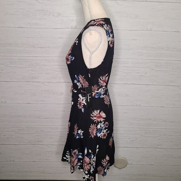 Lulu's Midnight Flower Black Floral Print Wrap Dress Size XS - Picture 11 of 12
